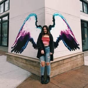 Meet your Posher, Brianna